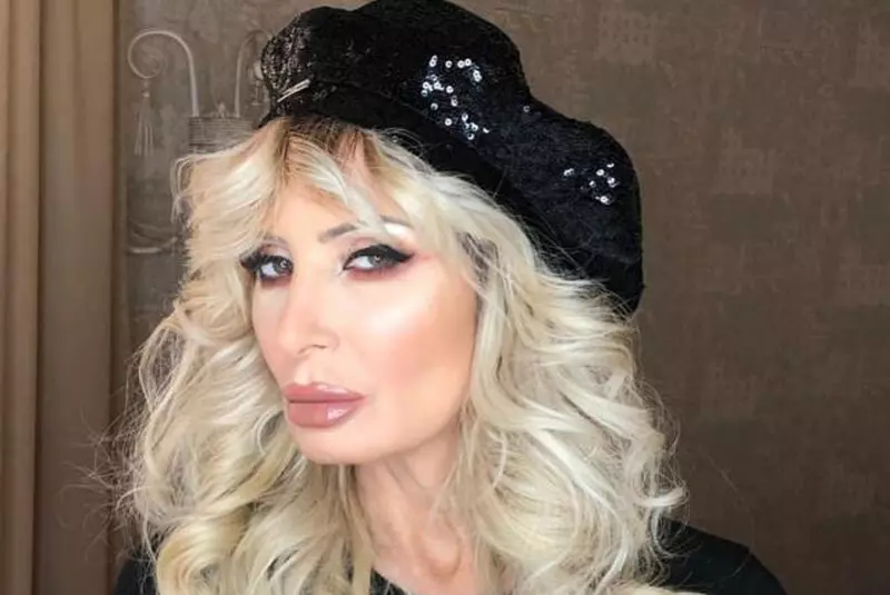 Daniela Gyorfi şi fiica sa, Maria