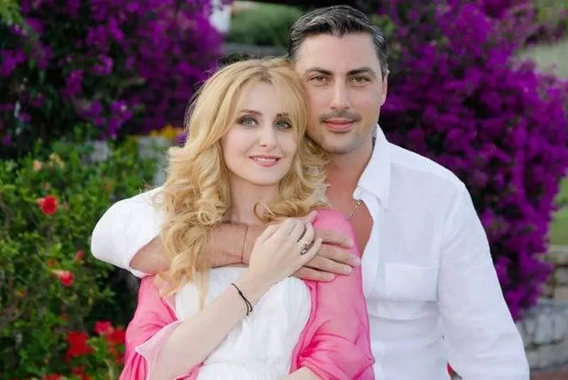 Alina Sorescu, Alexandru Ciucu și fetițele lor