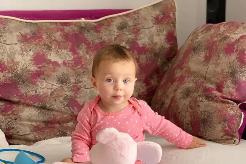 Eva Maria, fetița Elenei Udrea și a lui Adrian Alexandrov 1