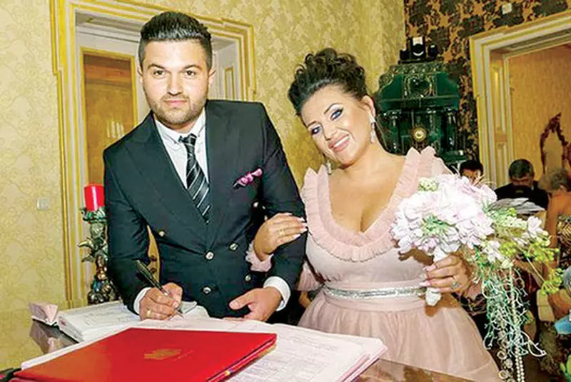 Bianca Rus s-a măritat după o lună de relaţie