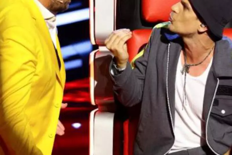 Tudor Chirilă și iubita lui, Iulia, mama celor doi copii ai săi.