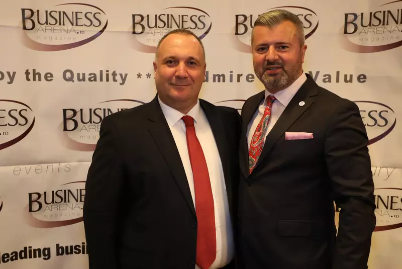 Cosmin Cernat - vedeta Kanal D, Cristina Sava- Director de Marketing si Comunicare Kanal D, Ugur Yesil - CEO Kanal D, Cosmin Stangaciu - General Manager Business Arena, Fatih Salis – Director Stiri si Programe Interne Kanal D