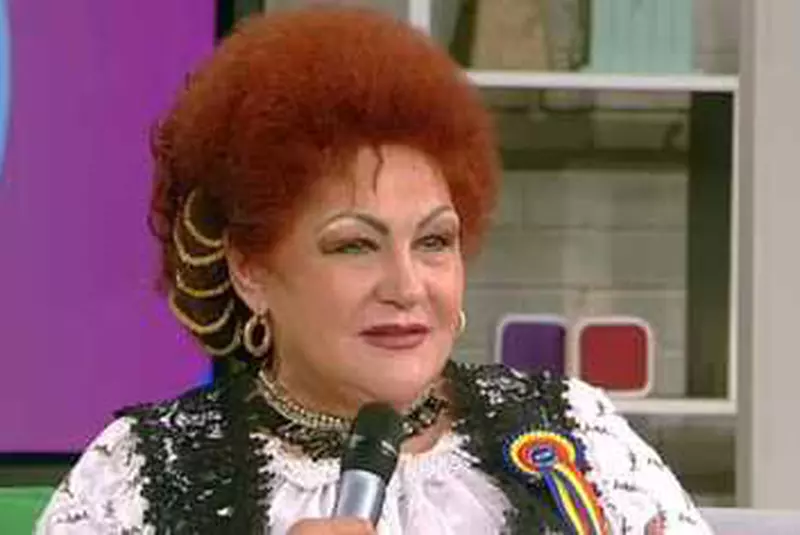 Cornelia catanga si sotul ei