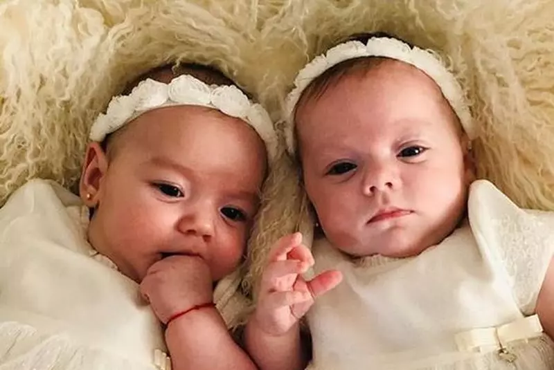 Valentina Pelinel și Cristi Borcea gemene