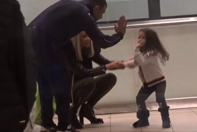 Cum-se-comportă-Alex-Bodi-cu-fetița-Biancăi-Drăgușanu-1