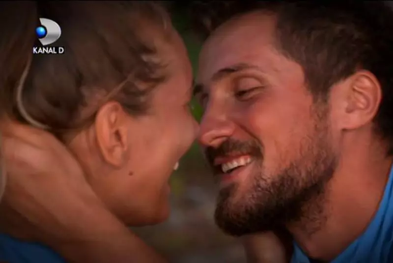 Andrei-și-Karina-Survivor-sărut