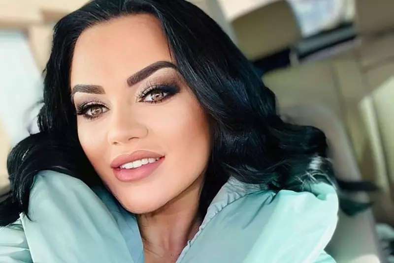 carmen_salciua_37084900