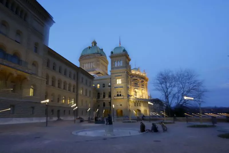 medic-roman-stabilit-in-Elvetia