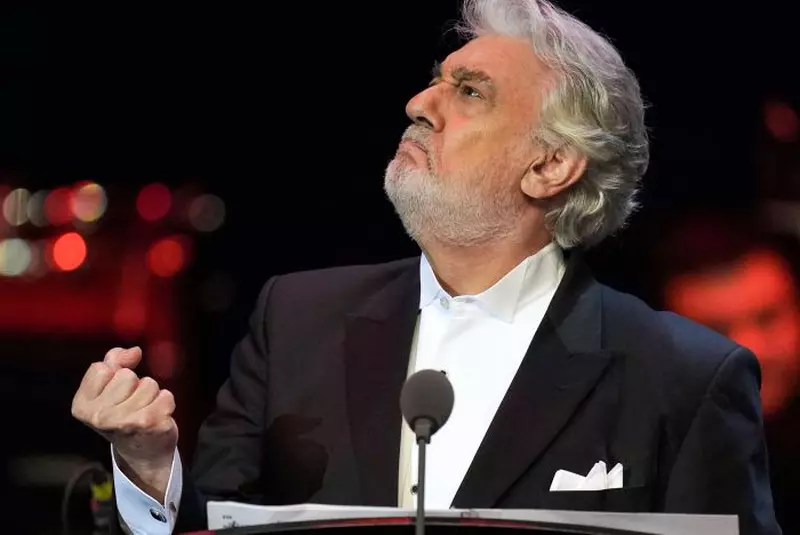Placido Domingo coronavirus