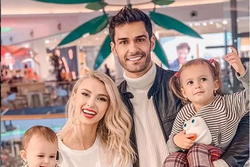 Andreea-Bălan-_i-George-Burcea-s-au-căsătorit