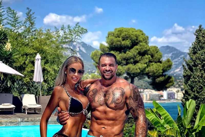 Bianca-Dragusanu-si-Alex-Bodi-au-divortat-1