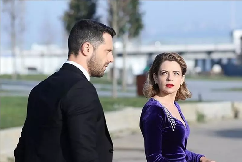 Victoria-Raileanu-Adi-Nartea2