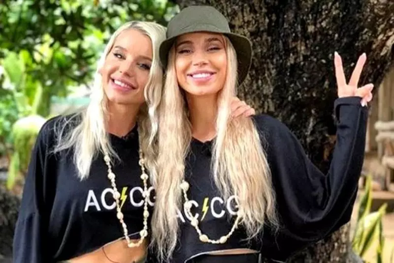 alina-ceusan-si-carmen-grebenisan-2