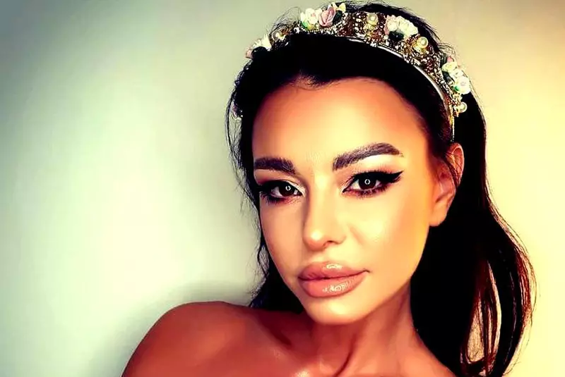 Ana-Maria-Mocanu-2-1