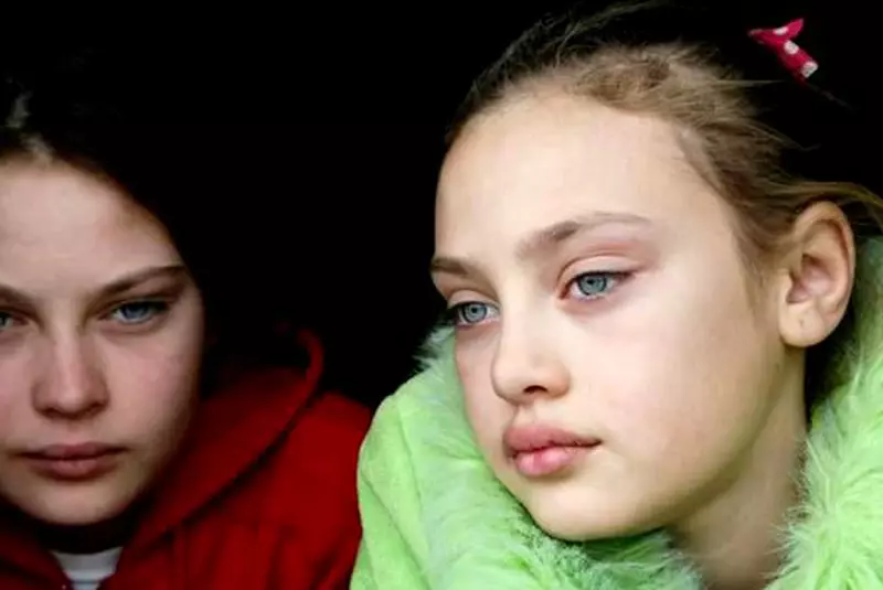 fetita-glina-42-1024×682