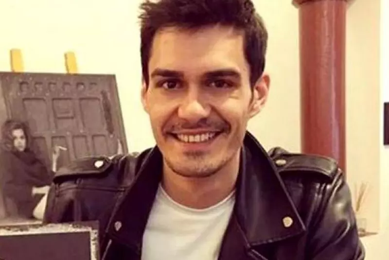 George-Burcea-Viviana-Sposub-sărut-Ferma