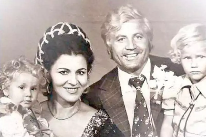 15622418_542320795973188_4309094137746858329_n