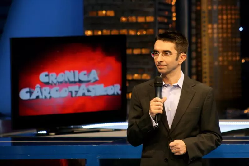 0d5d0e91910772a87b38ca77c-1