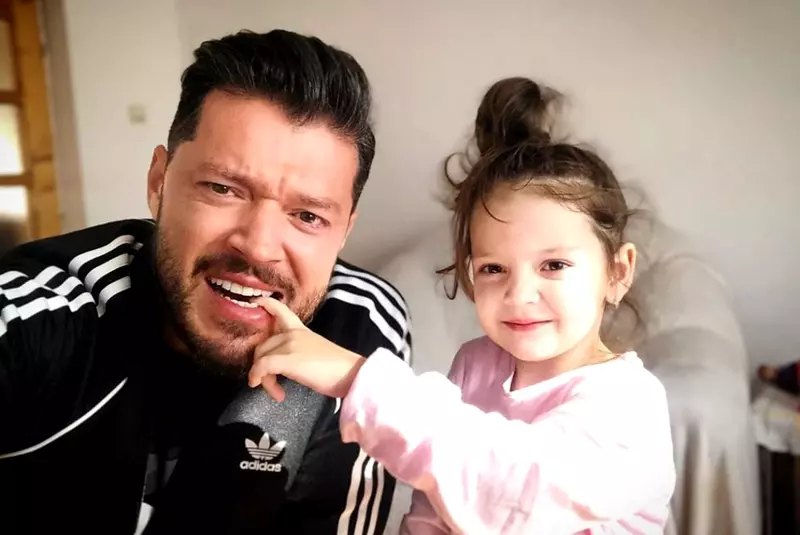 biancadragusanuvictorslav2-465×215