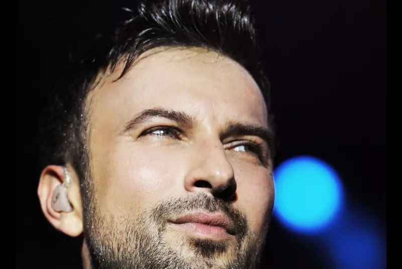 Tarkan-intro