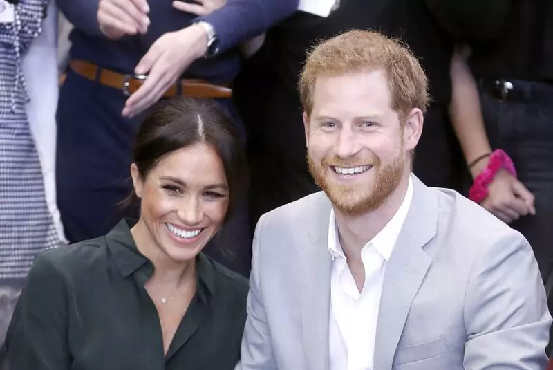 3Harry-si-Archie-1-1