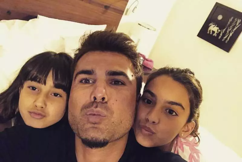 Ce Copii Mari și Frumoși Are Adrian Mutu Ce Varste Au Cei Patru și Cum Arată Acum Galerie Foto Galerie Foto Stiri Vedete Si Evenimente Viva Ro