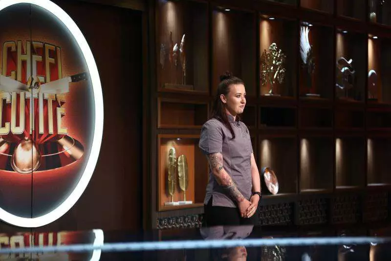 Cine-e-Roxana-Benche-Chefi-la-Cutite6-1-1