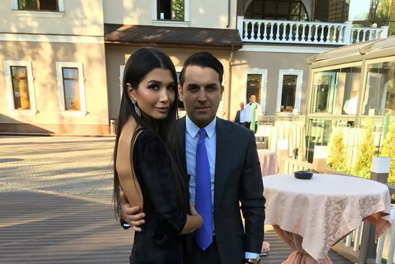 Elena Băsescu pensie alimentară copii (2)