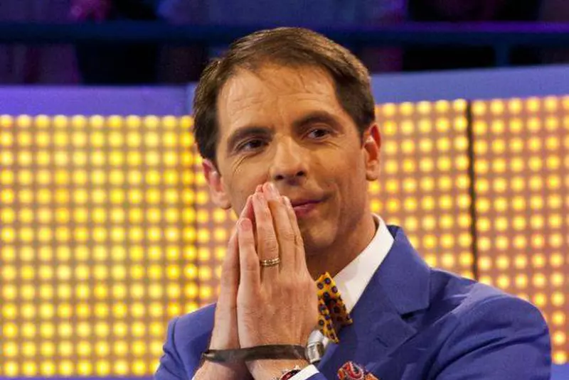 0kP4k0LImL-Dan-Negru-si-familia-1000×999