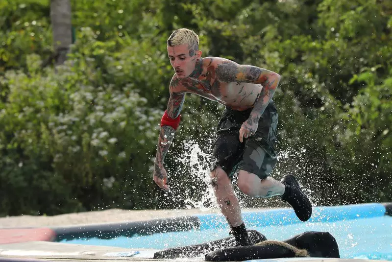 cine-este-zannidache