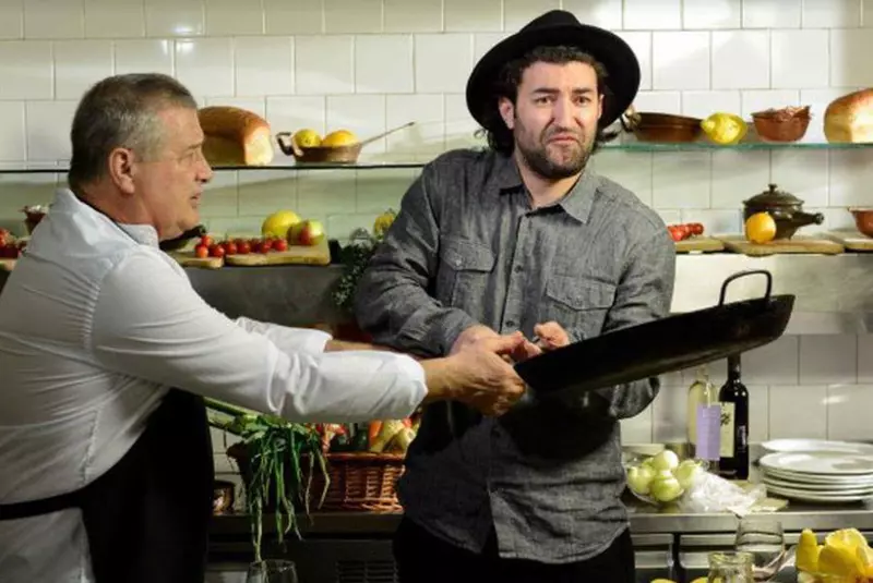 Mircea-Dinescu-s-a-pensionat-1024×768