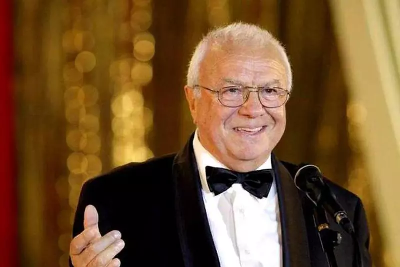 57203972_102735830930007_3230533379095003136_o-1