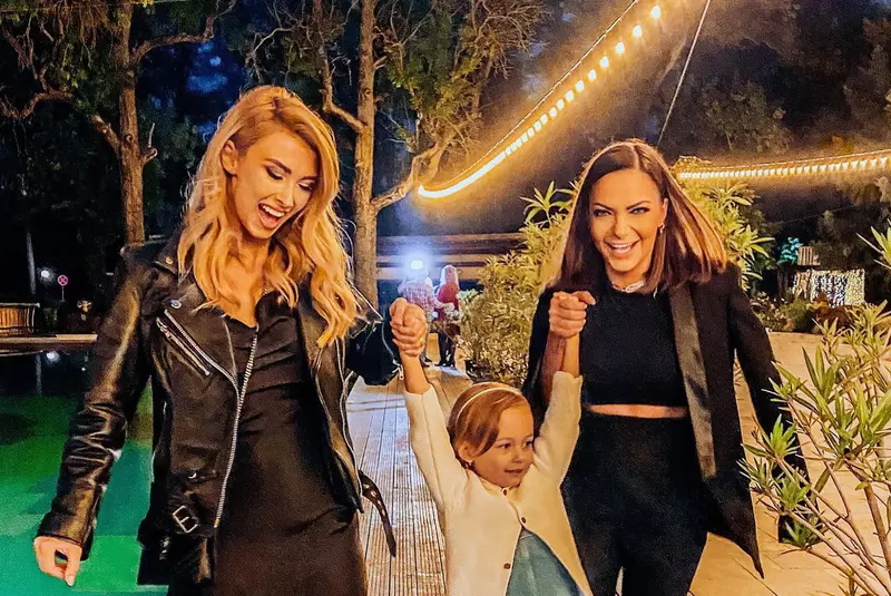 Andreea-Antonescu-debut-1