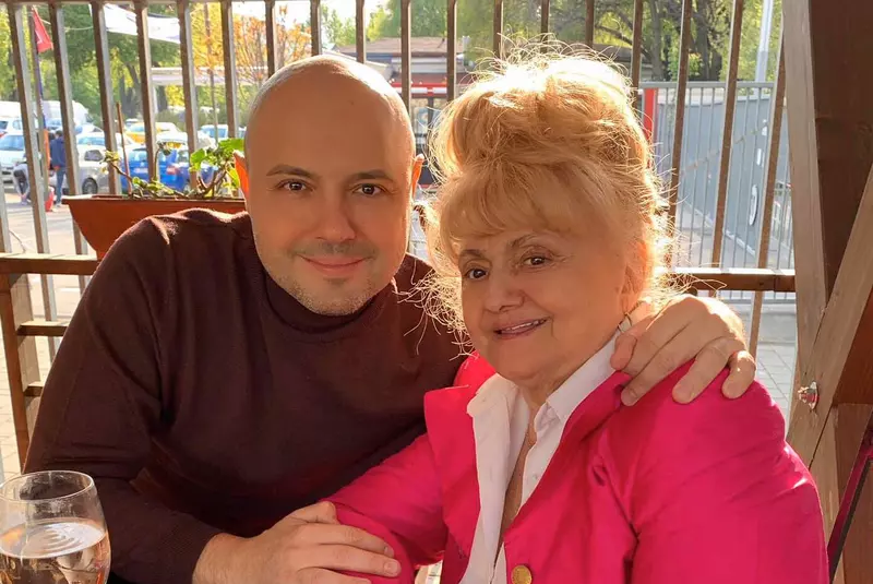Mama lui Mihai Mitoșeru s-a operat (2)