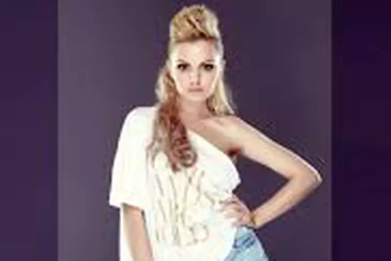 Mzc2ZmU3NWYzYzg2NGRiOWY2YjM2MDBiMw.thumb_