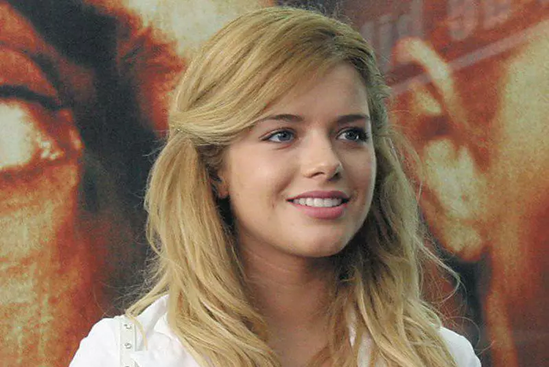 0-332268-alexandradinu