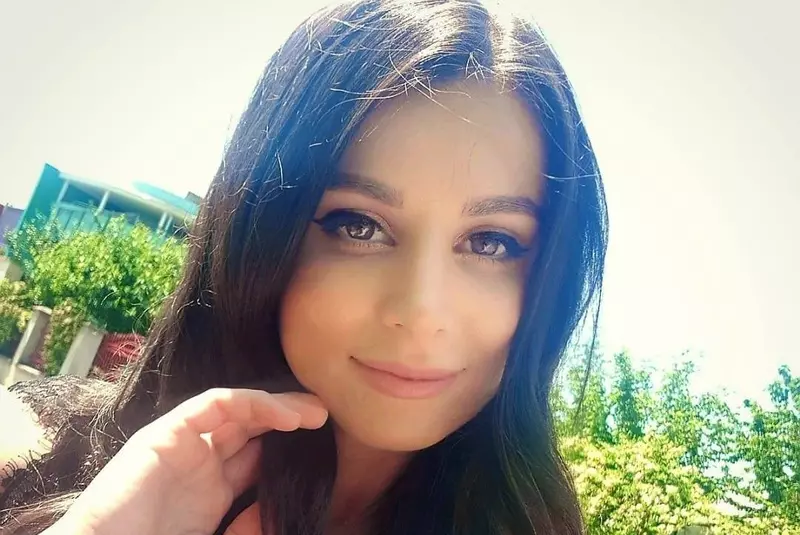 Cine este Ana Bene de la Burlacul