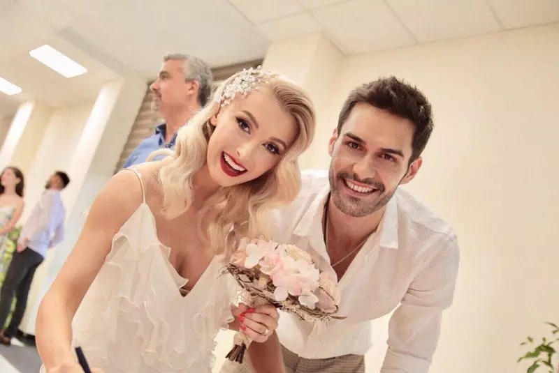 andreea-balan-domnisoare-nunta-3-1024×683