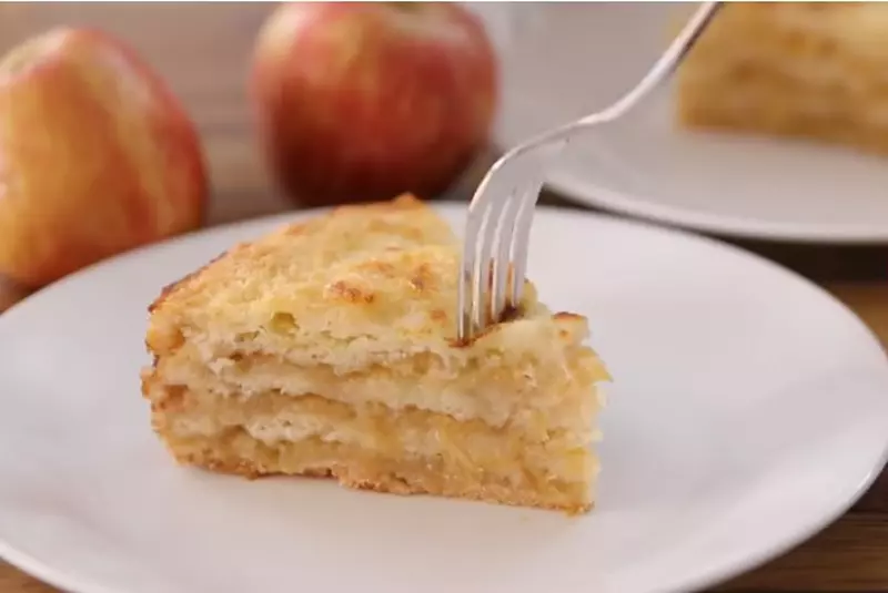 prajitura-mere-gris1