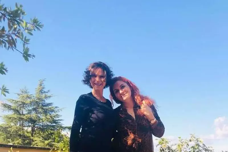 Ramona BÄƒdescu A Luat O Decizie RadicalÄƒ DupÄƒ Moartea TatÄƒlui Ei ViaÈ›a Merge Inainte Stiri Vedete Si Evenimente Viva Ro