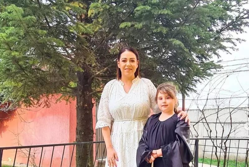 Oana Roman Isabela iubit