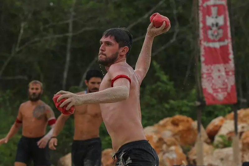 179938355_10227977212242599_8129766682874223037_n-5