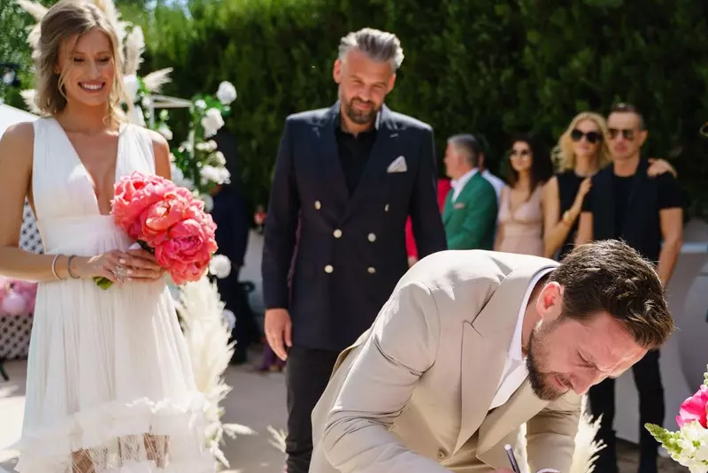 186634594_321467592679023_1446910230842218625_n