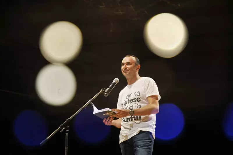 1917930_100252496657307_707041_n-1