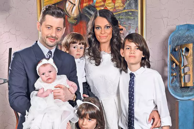 01-Anca-Serea-_-familia-6-1024×681