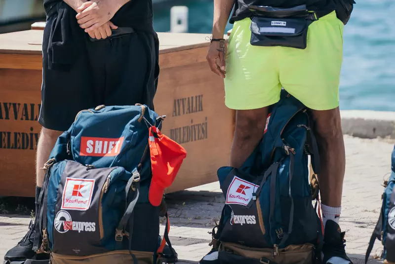 Connect-R-Asia-Express-1