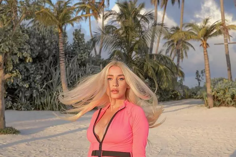 Sinziana-Iacob-a-nascut-1