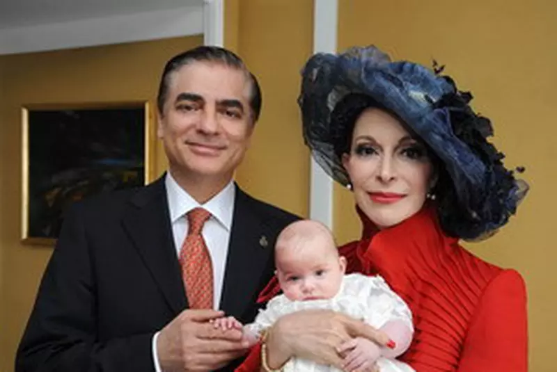 0-327755-prinul-paul-prinesa-lia