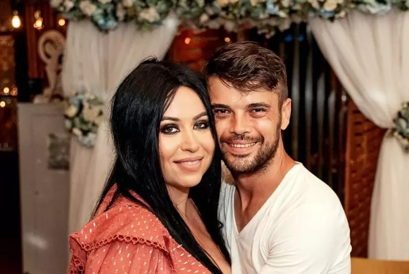 99130oana-roman-poze-modificate