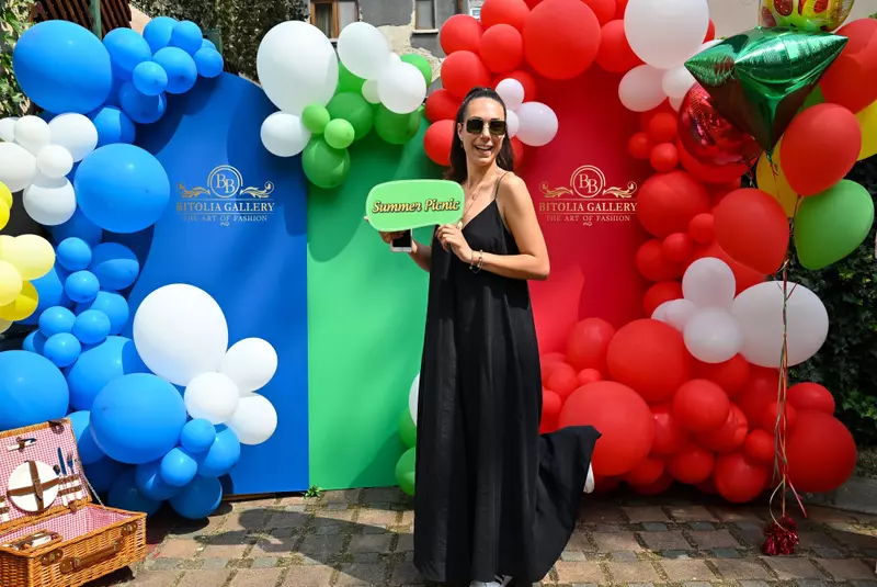 Deea Codrea si Manuela Lupascu